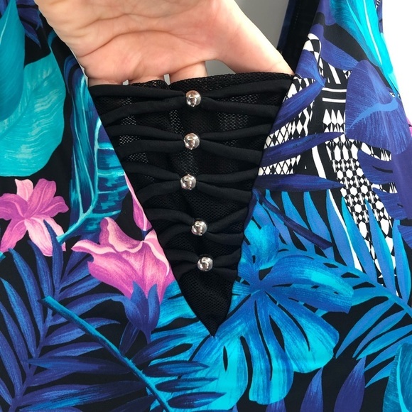 SWIMSUITS FOR ALL One Piece Swimsuit Floral Print Flattering 32 Plus Size Swim - Picture 3 of 11